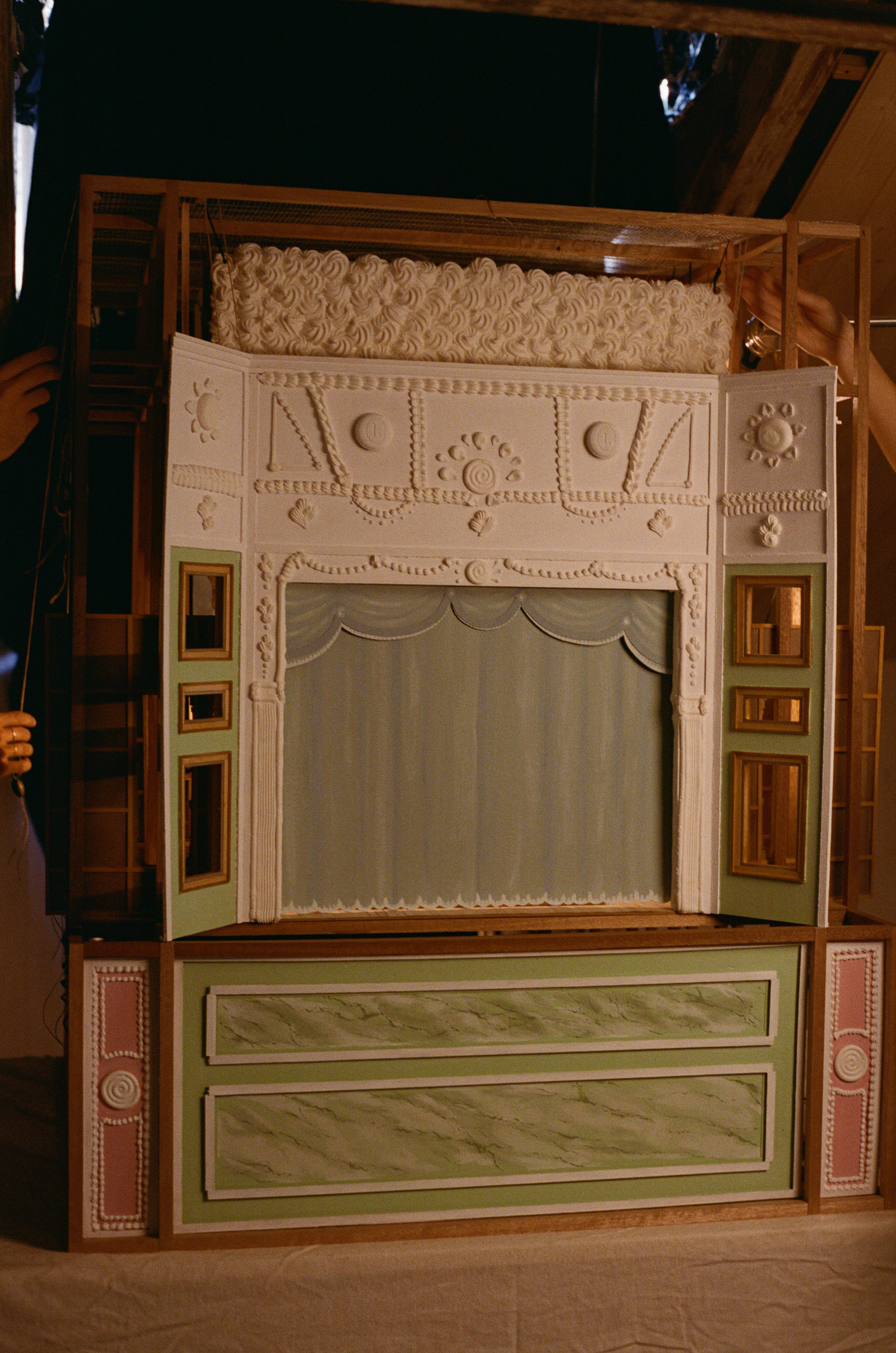 Alix Bortoli Alix Bortoli 